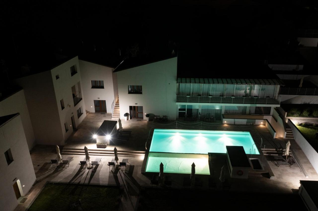 The Florence Hills Resort & Wellness Pelago Екстериор снимка