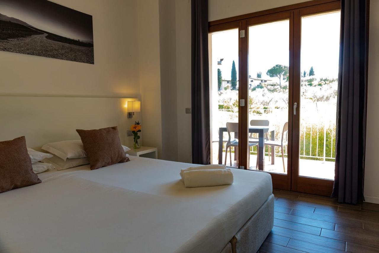The Florence Hills Resort & Wellness Pelago Екстериор снимка