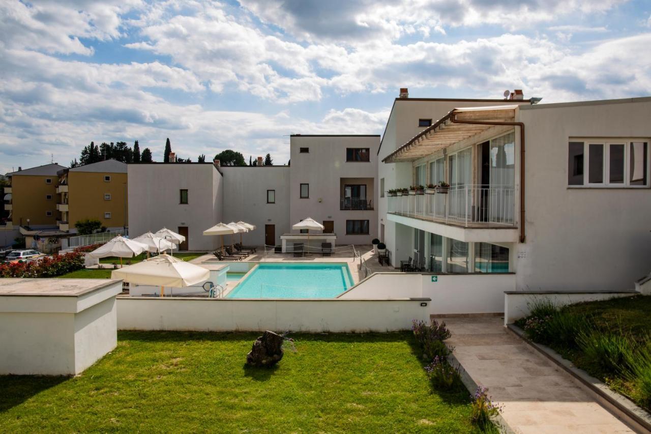 The Florence Hills Resort & Wellness Pelago Екстериор снимка